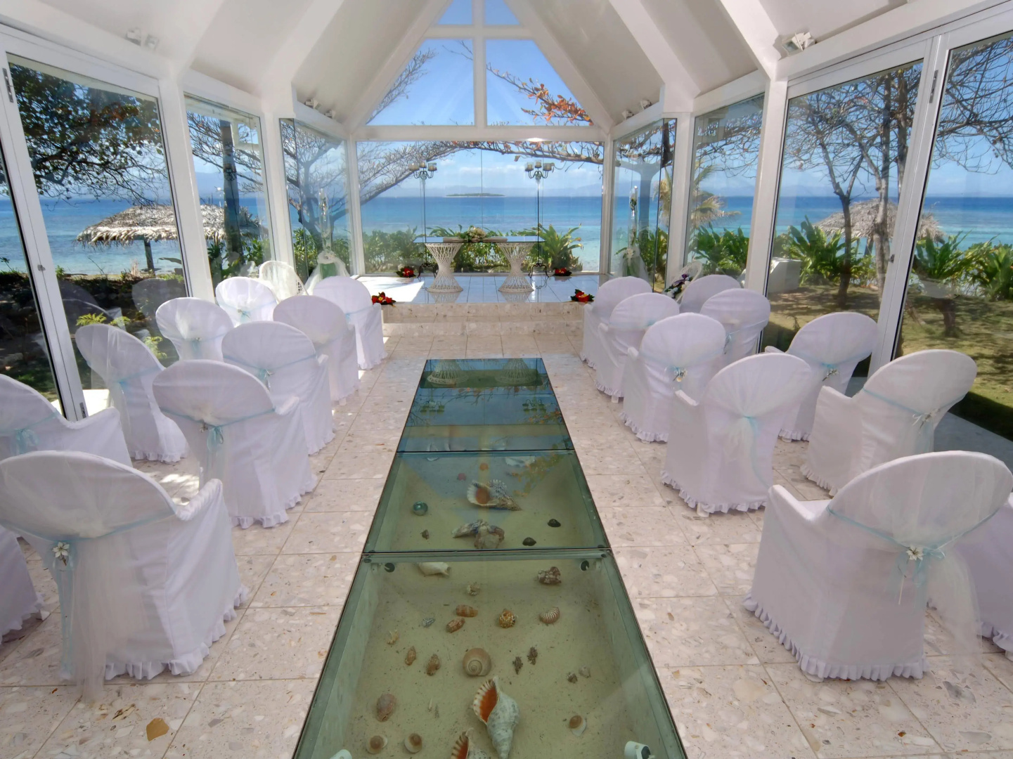 Nakelo Treasure Island Resort & Spa