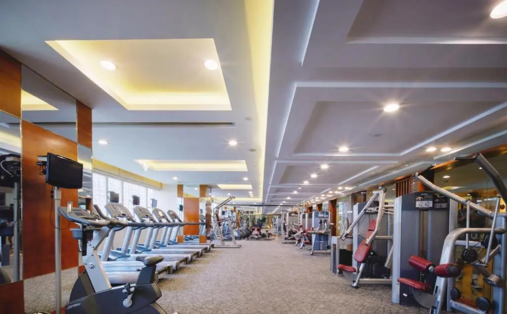 Renaissance Shanghai Pudong Hotel