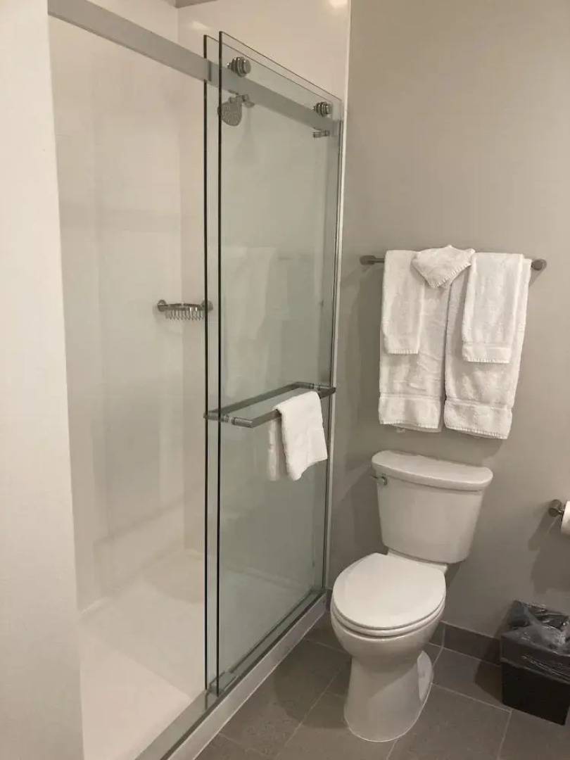 The Lodge at Rolling Hills