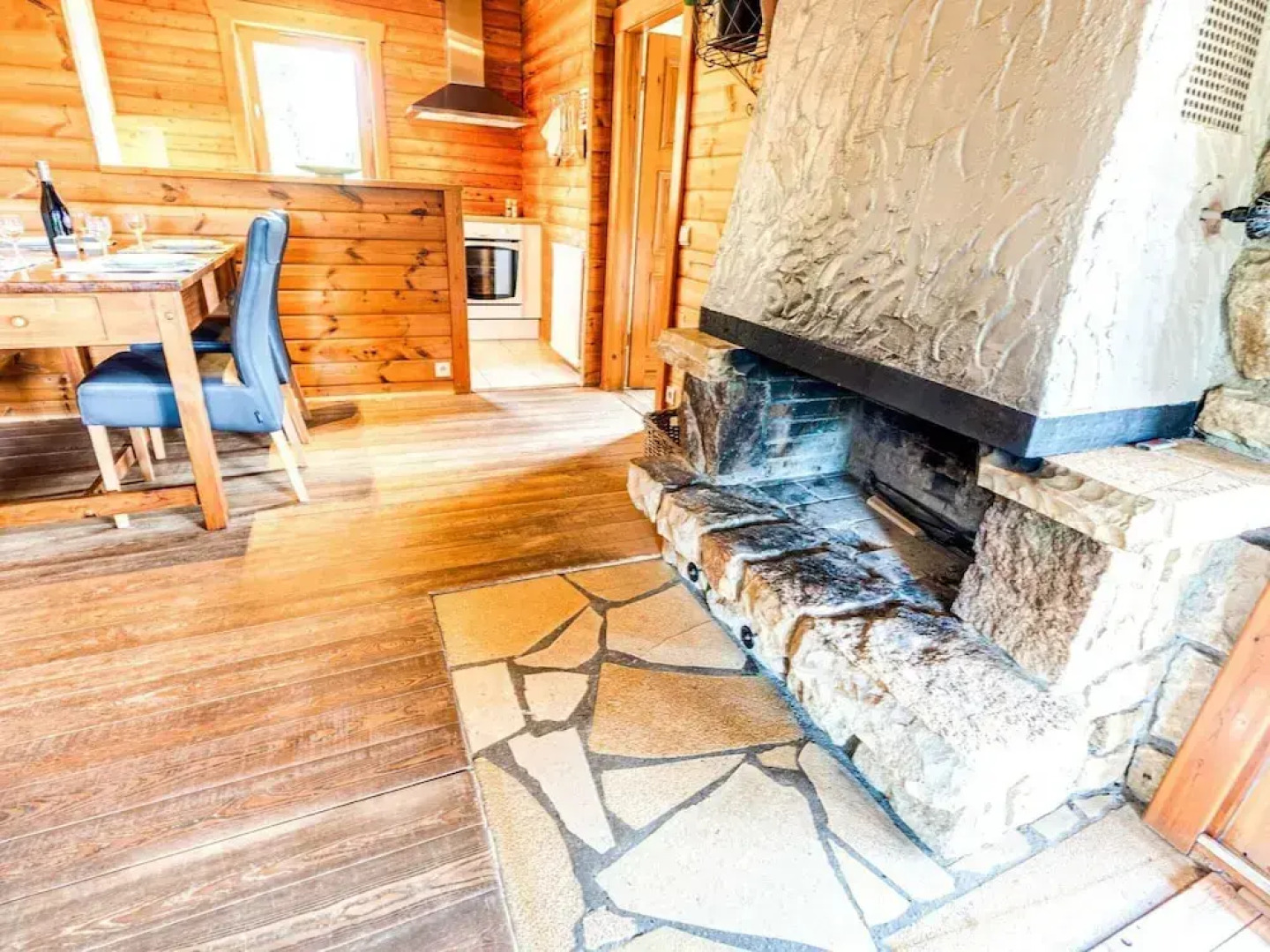 Traditional Chalet with Garden near Malmedy & Hautes-Fagnes