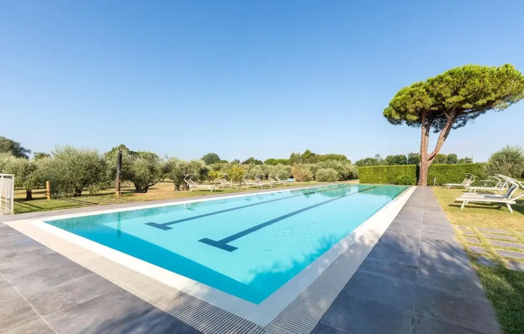 Amazing Home in Passignano sul T With 6 Bedrooms, Wifi and Outdoor Swimming Pool