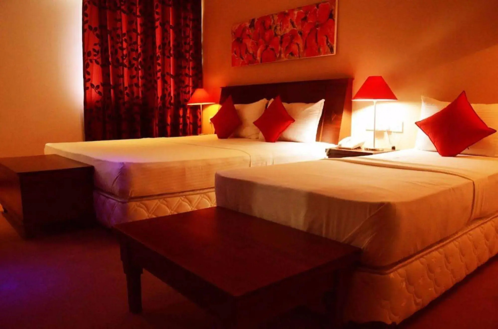 Opulent River Face Hotel