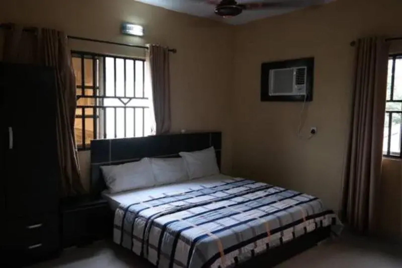 SureRest Hotel & Suites