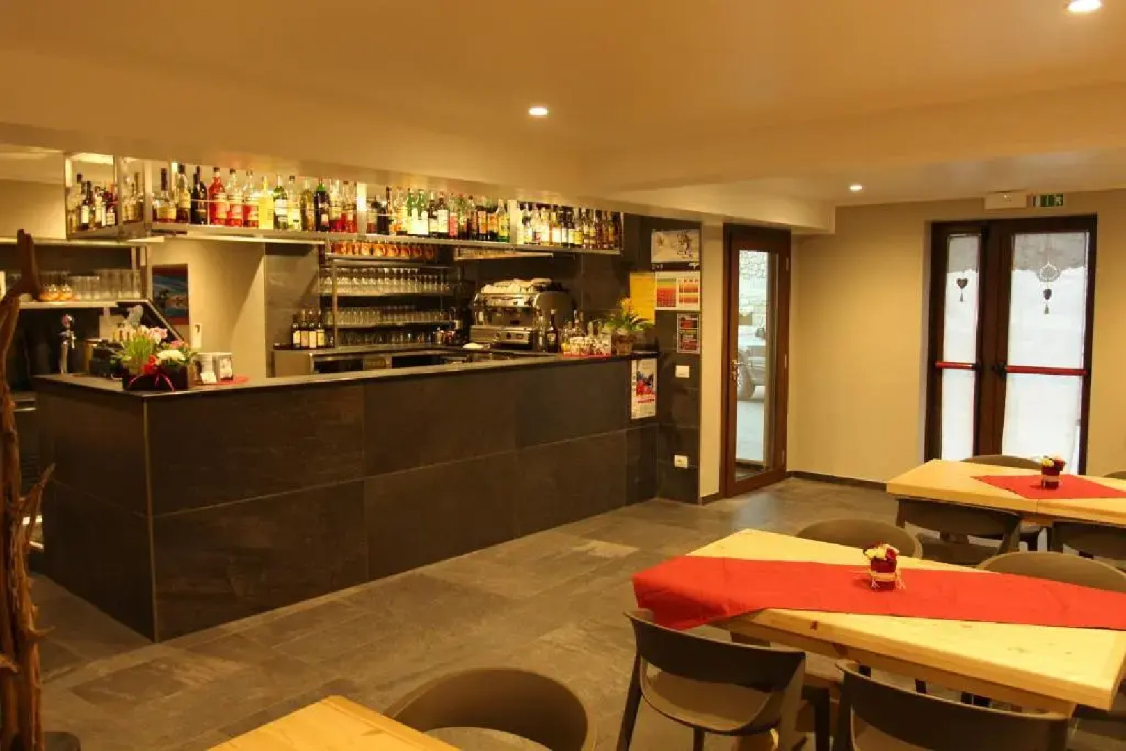 Hotel Ristorante Monte Emilius