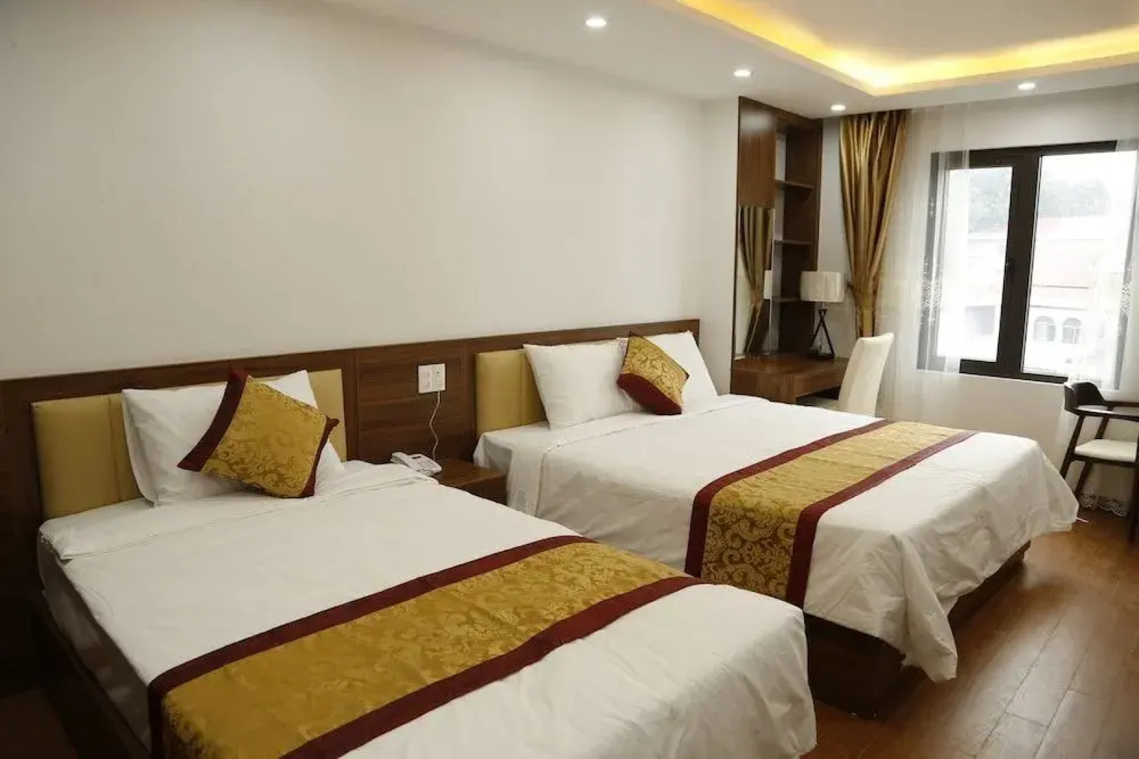 Bao Ngoc Diamond Hotel