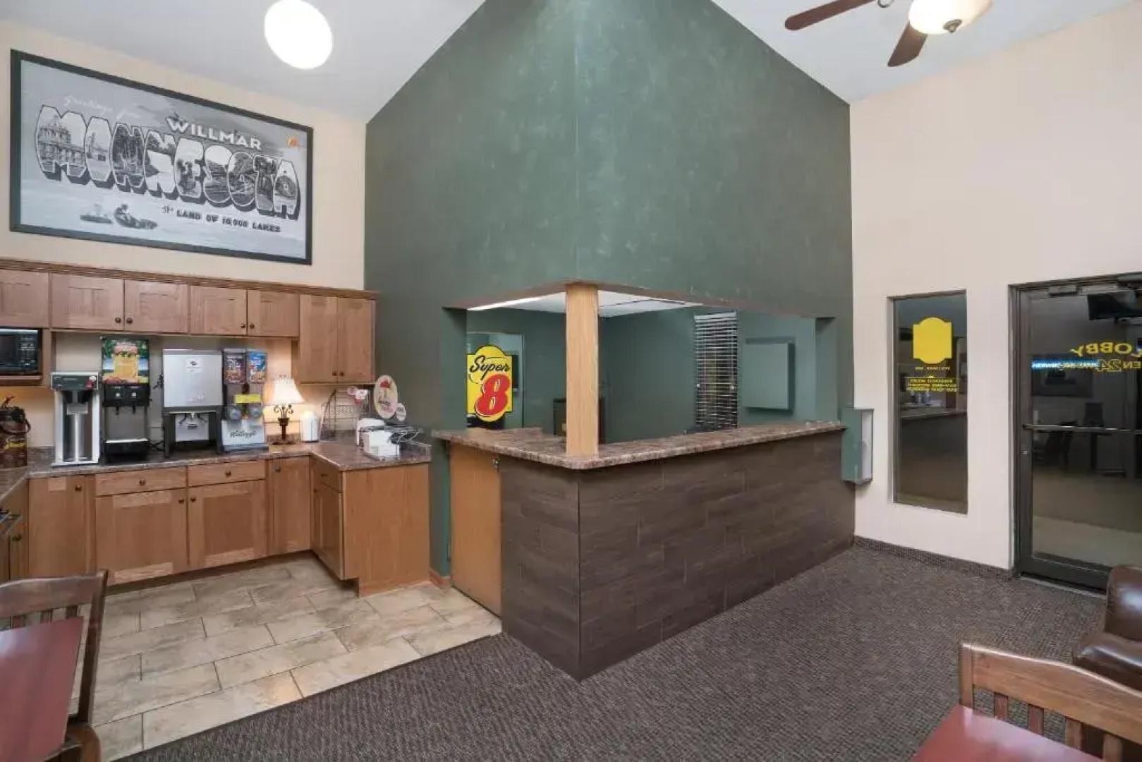 Super 8 Willmar