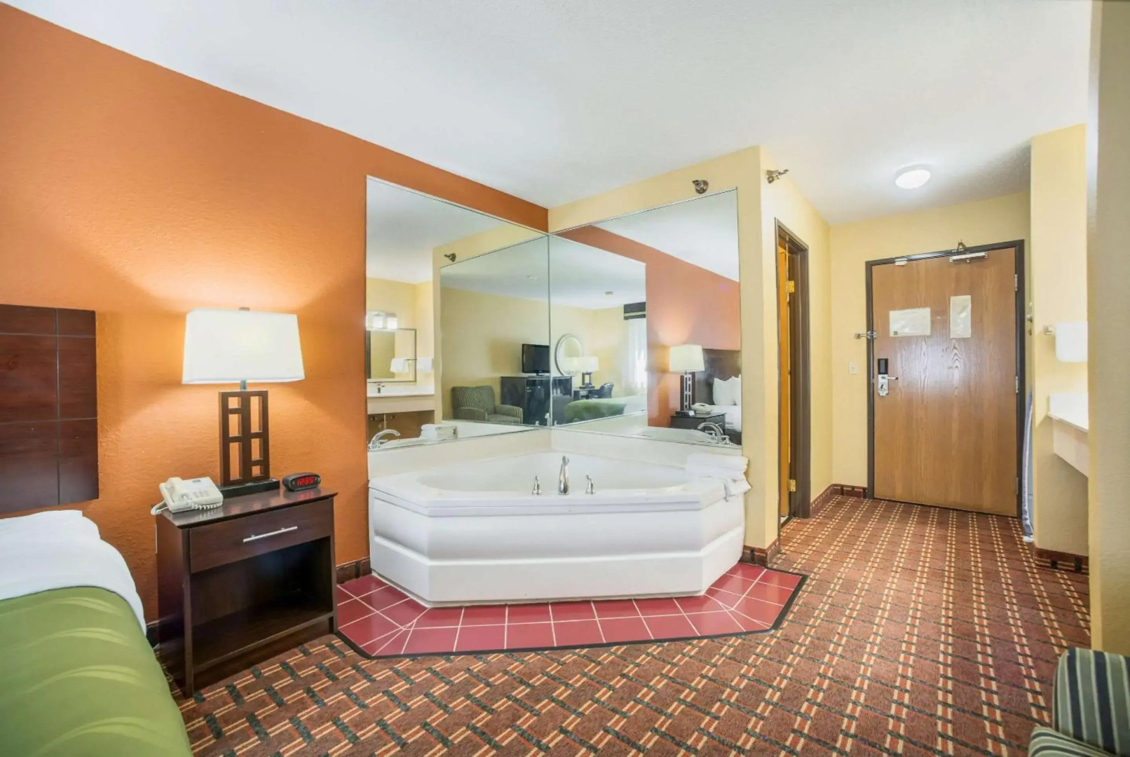 Quality Inn O'Fallon IL - St. Louis