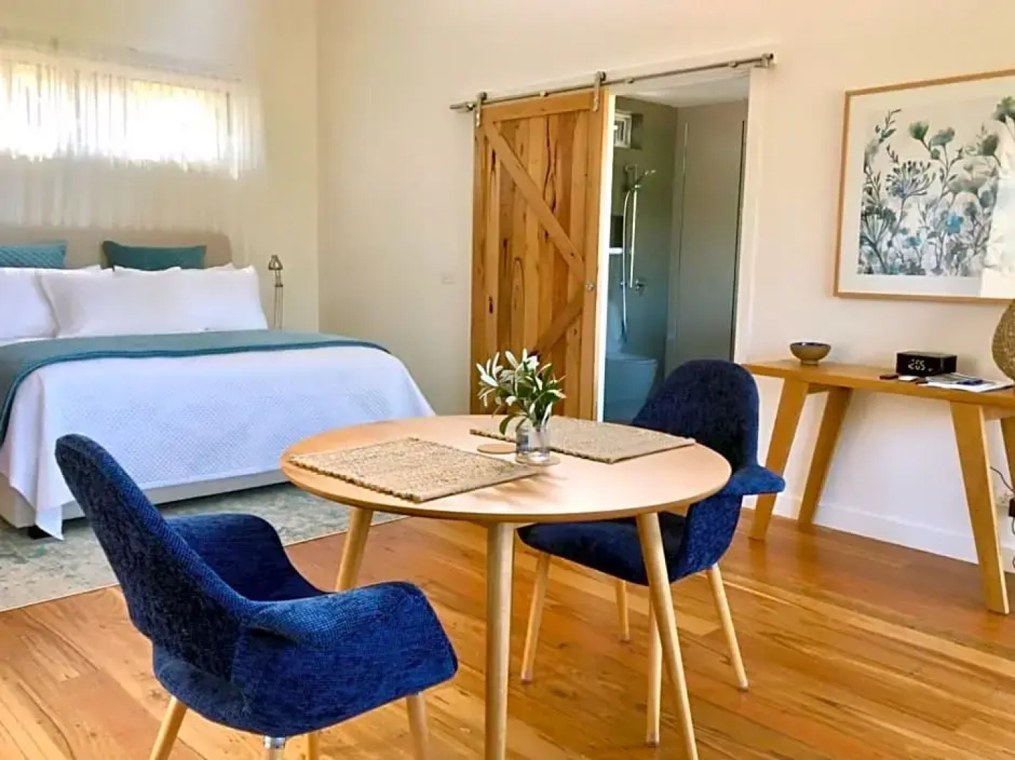 Messmates Luxury Eco Suites