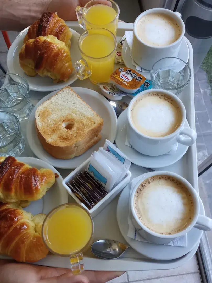 IL Point Hostel Cafe