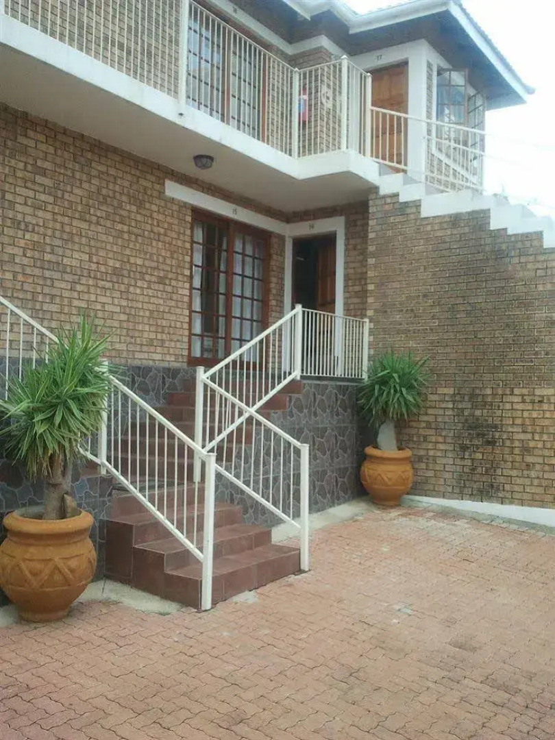 Country Link Guest Lodge