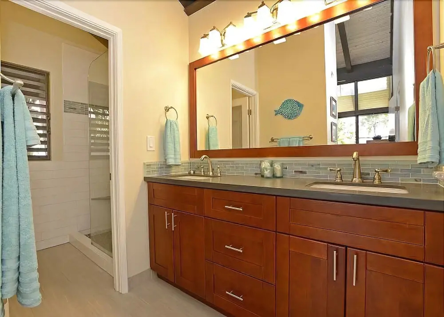 Luana Kai B314 - Three Bedroom Condo with Ocean View