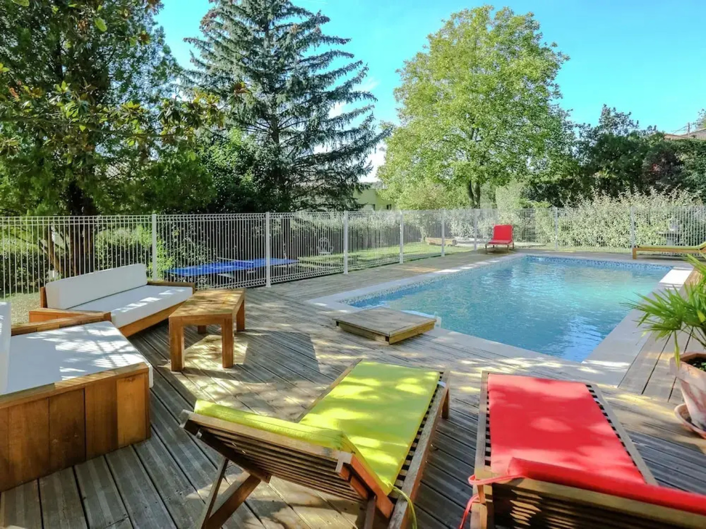 Modern Holiday Home With Private Swimming Pool in Salernes