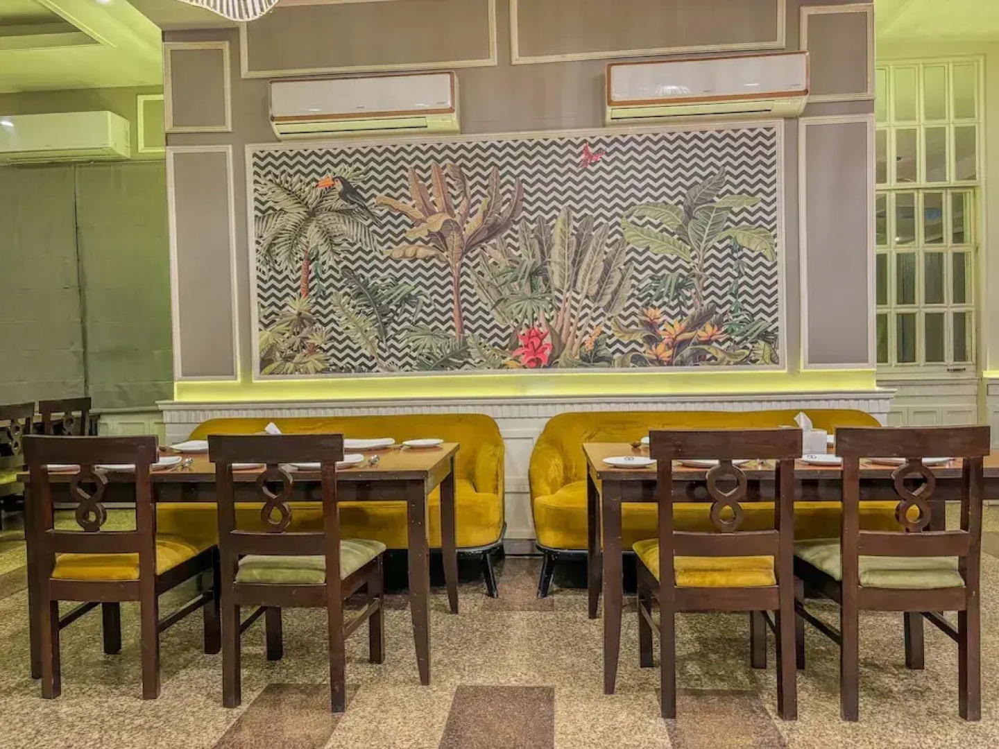 The Grand Hotel Bizzotel