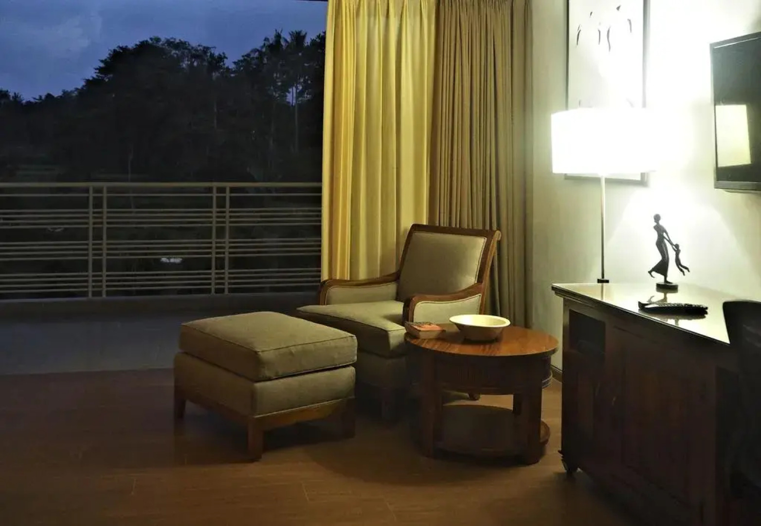 The Gecho Inn Country