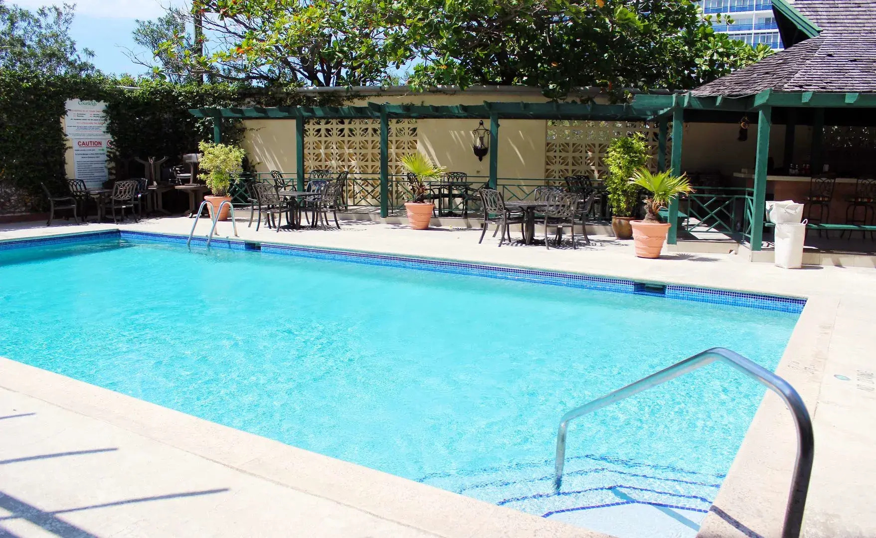 The Courtleigh Hotel and Suites