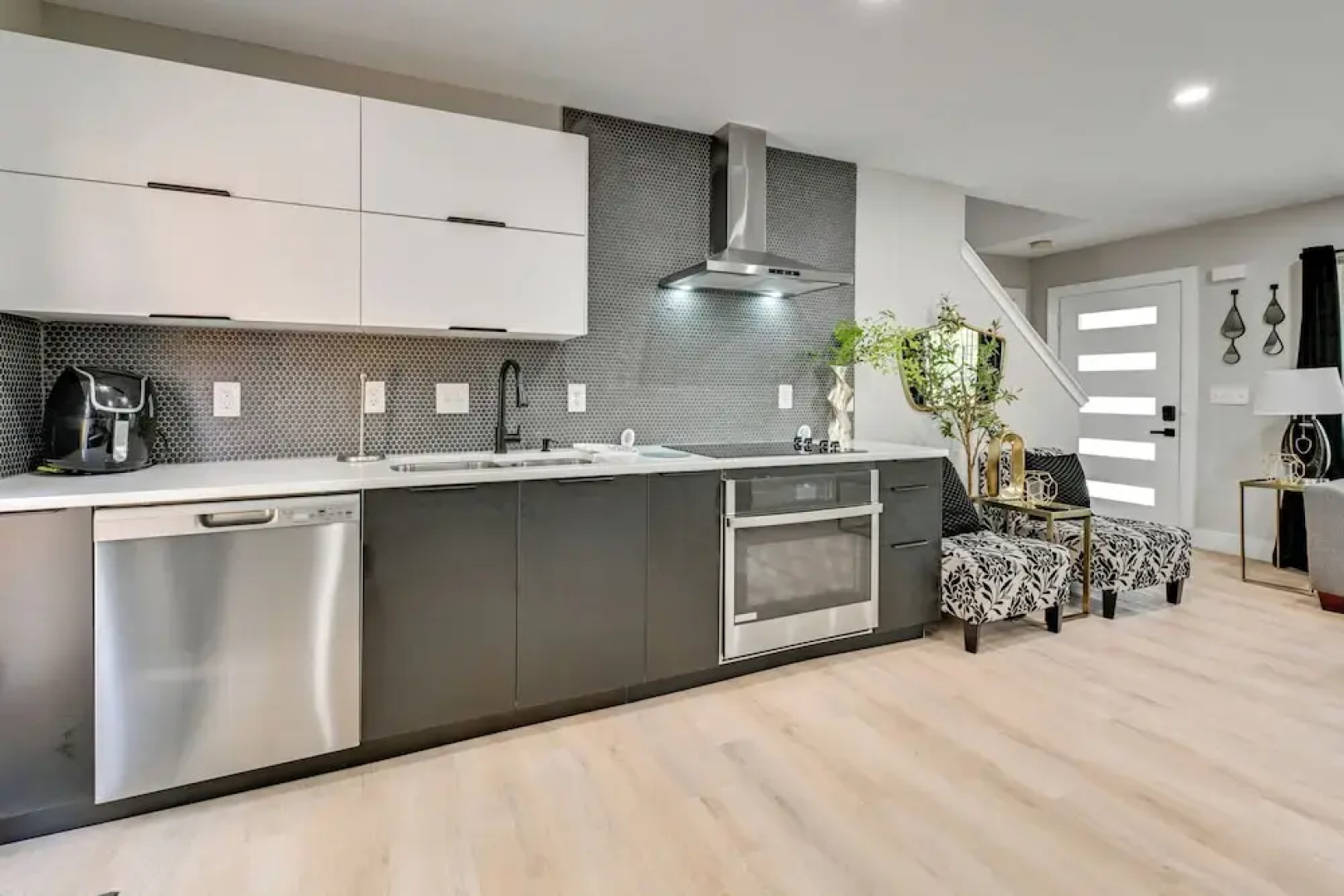 2 Mi to Uptown Charlotte: Family Home w/ Game Room