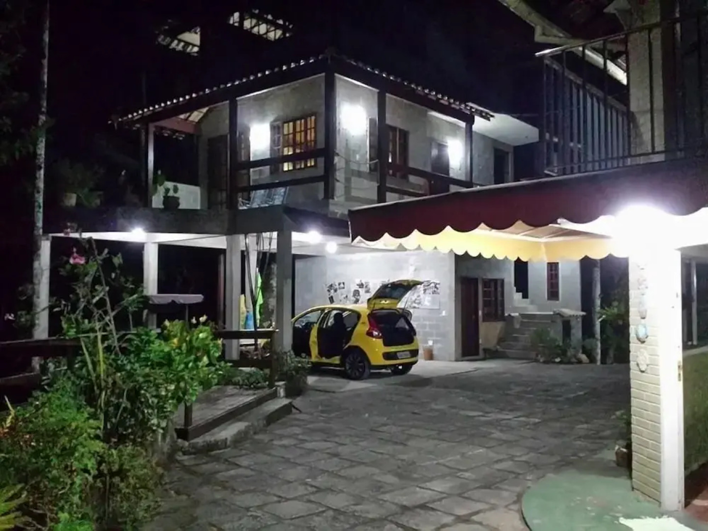 Gato de Botas Flats & Suites