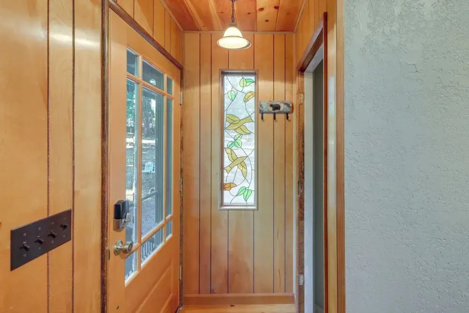 Quiet Cabin w/ Deck: Near Lake Almanor!