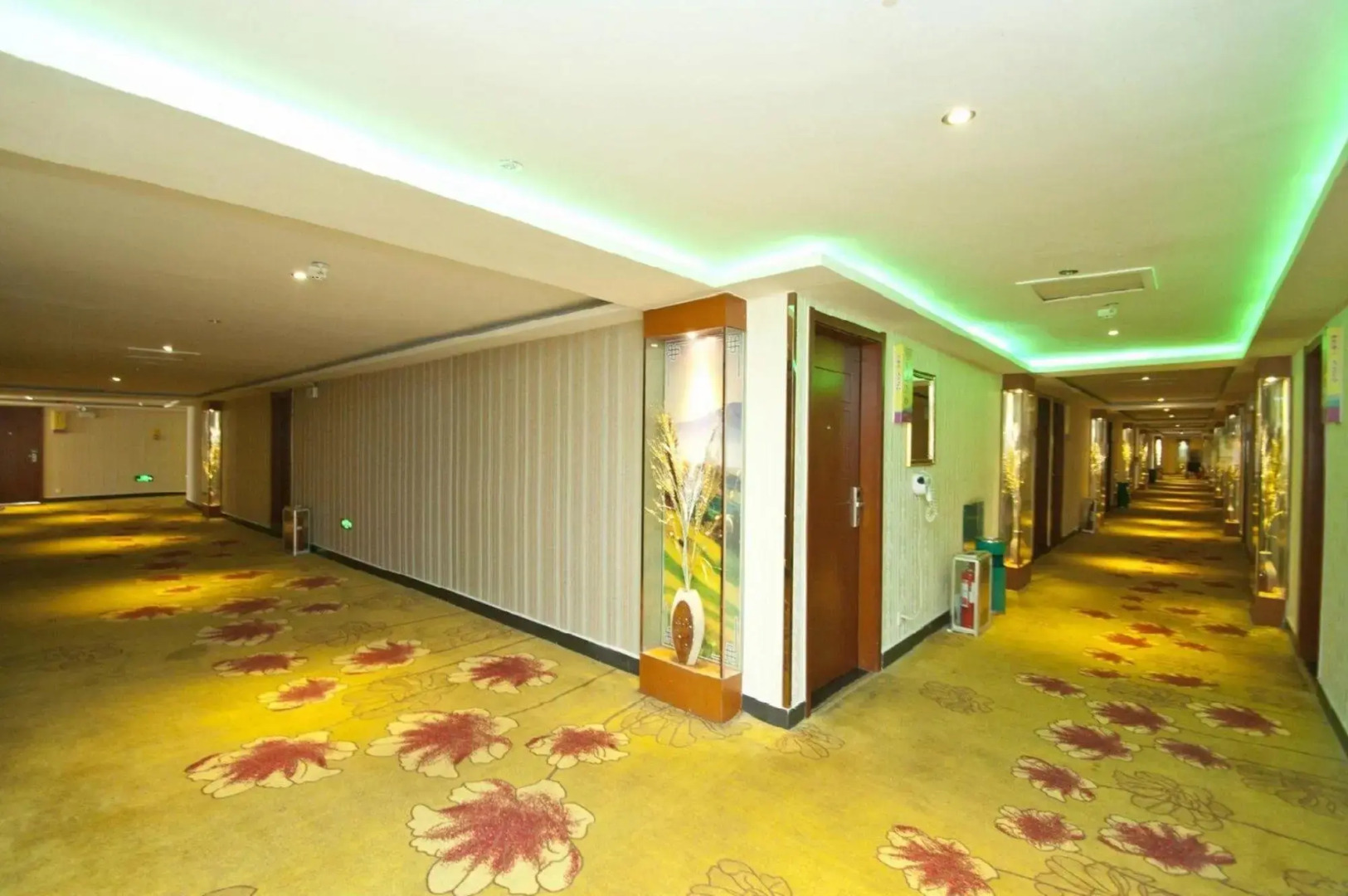 Wangjia Business Hotel (Gaoxin District Taishan)