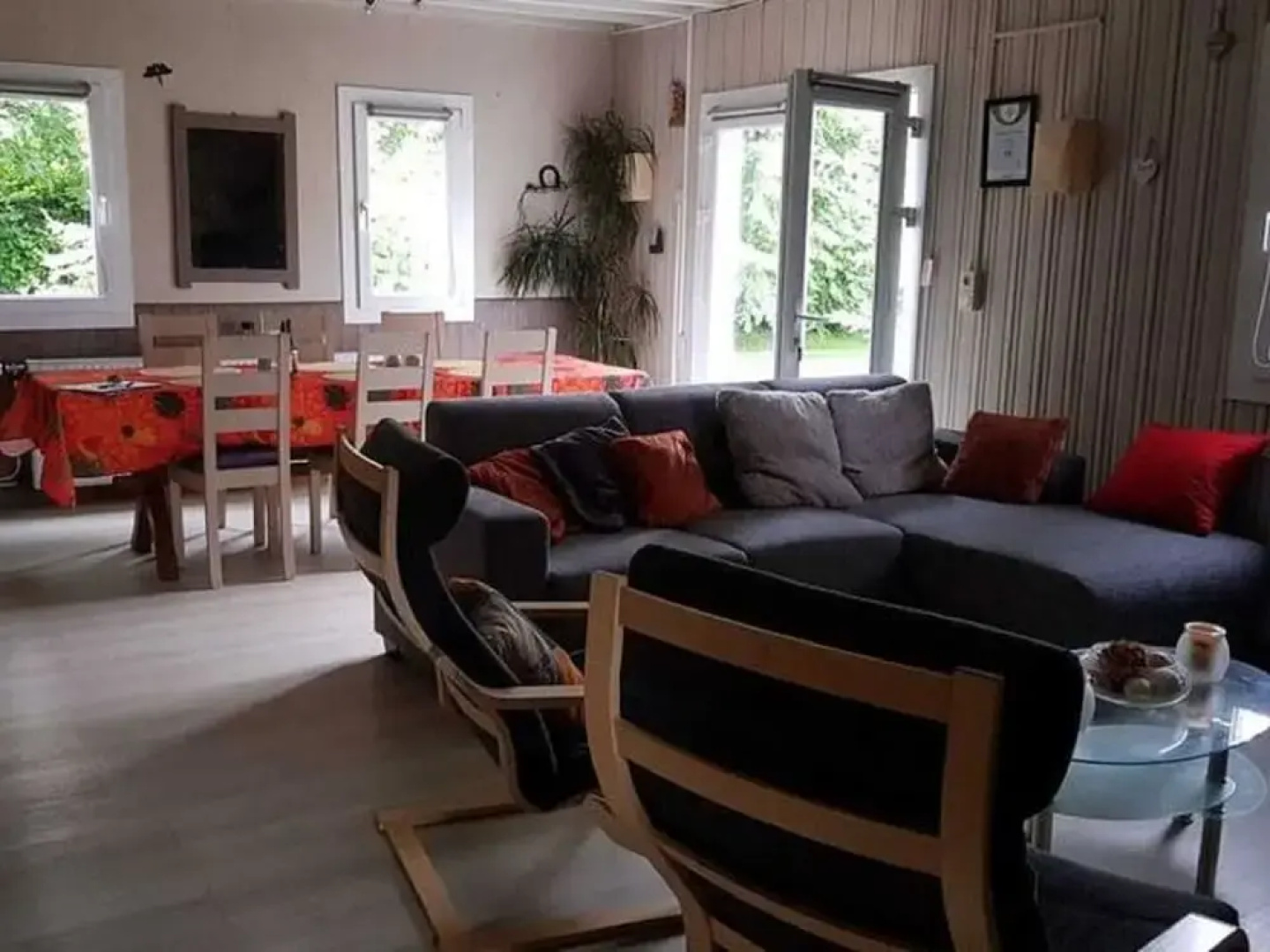 Charming Chalet in Transinne