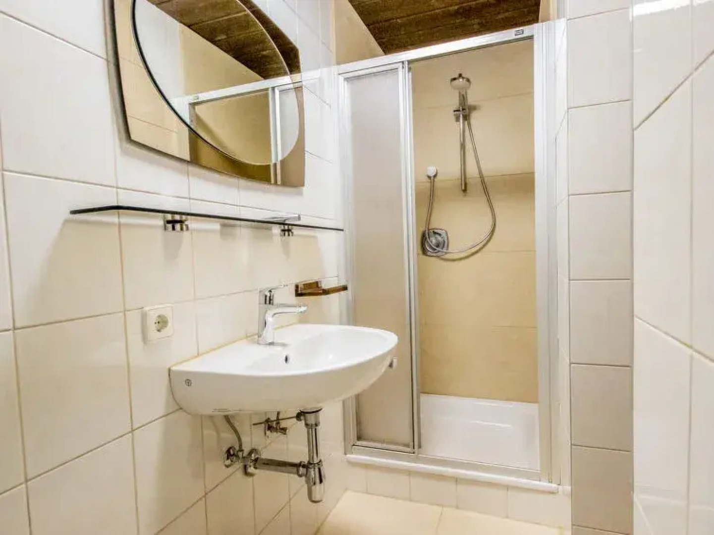 Karin Axams in Axams