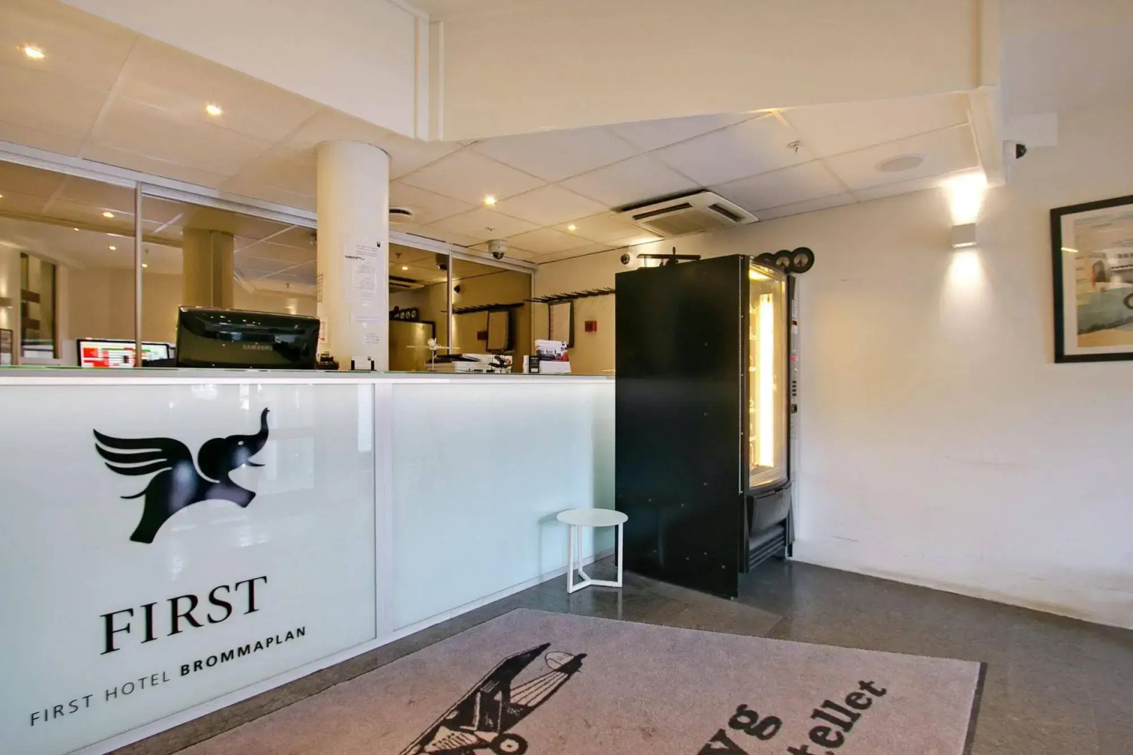 First Hotel Brommaplan