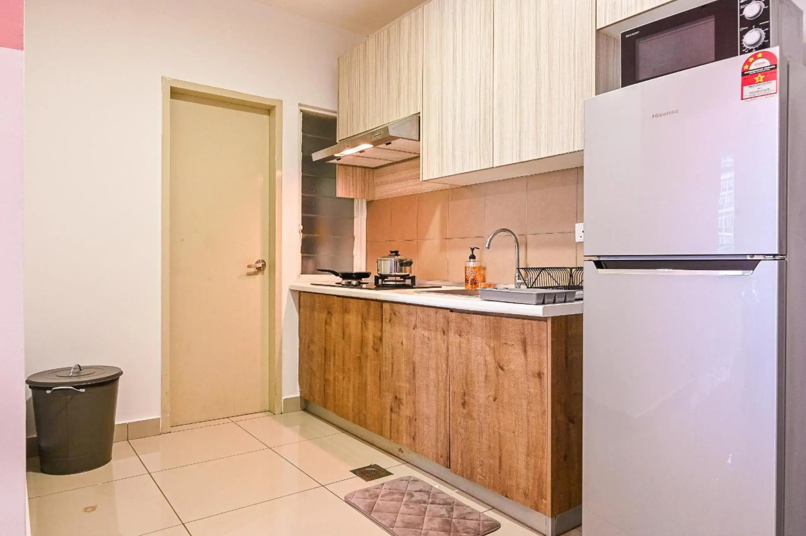 Up to 10PAX , Beside GEM IN MALL, Cyber@KLIA@Putra