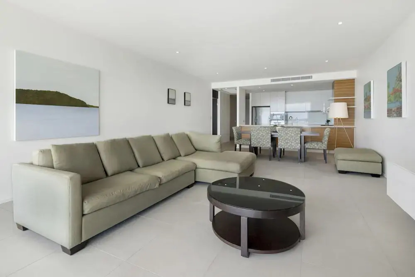 Unit 80 3 B/R Lux Ocean View