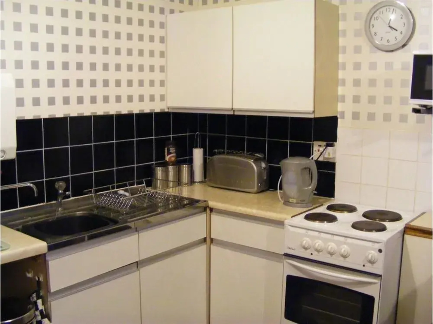 Albany Lodge Guest House