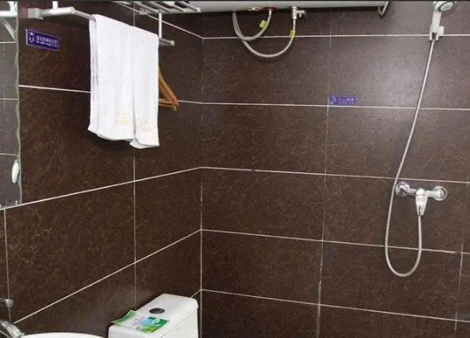 吉楚连锁酒店(荆州万达店)