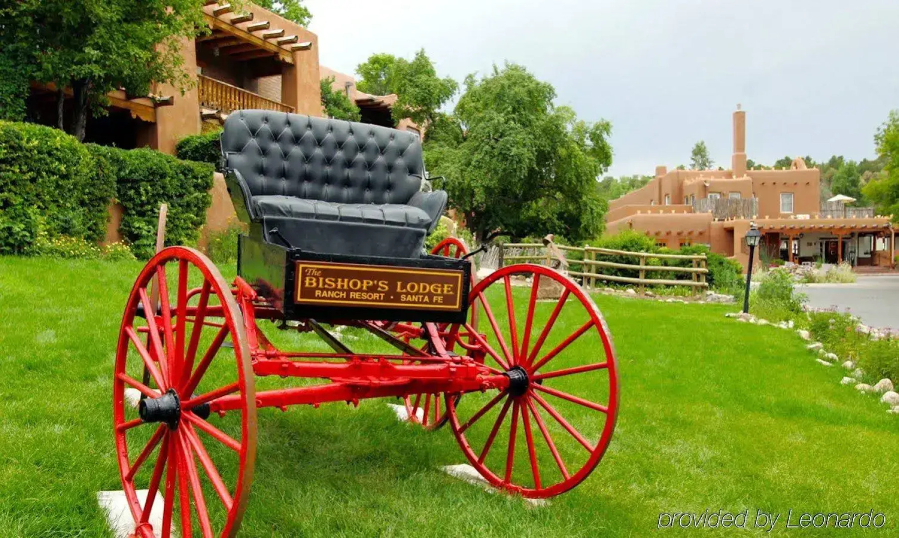 Bishop's Lodge, Auberge Collection