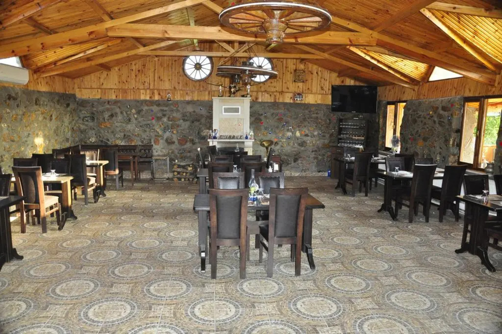 Emirbey Atli Turizm ve Dogal Yasam Koyu