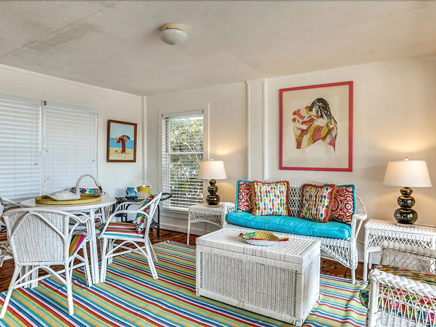 2000 Arthur Oxner 8 Br home by RedAwning