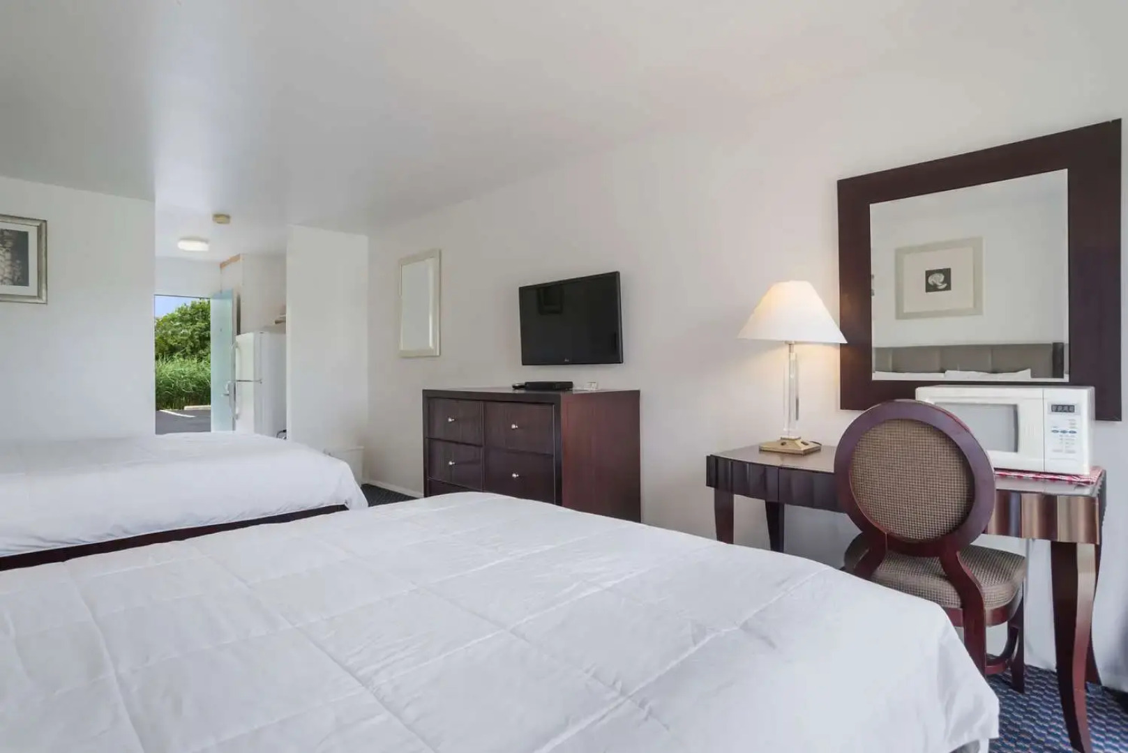 Rodeway Inn at Somers Cove Marina