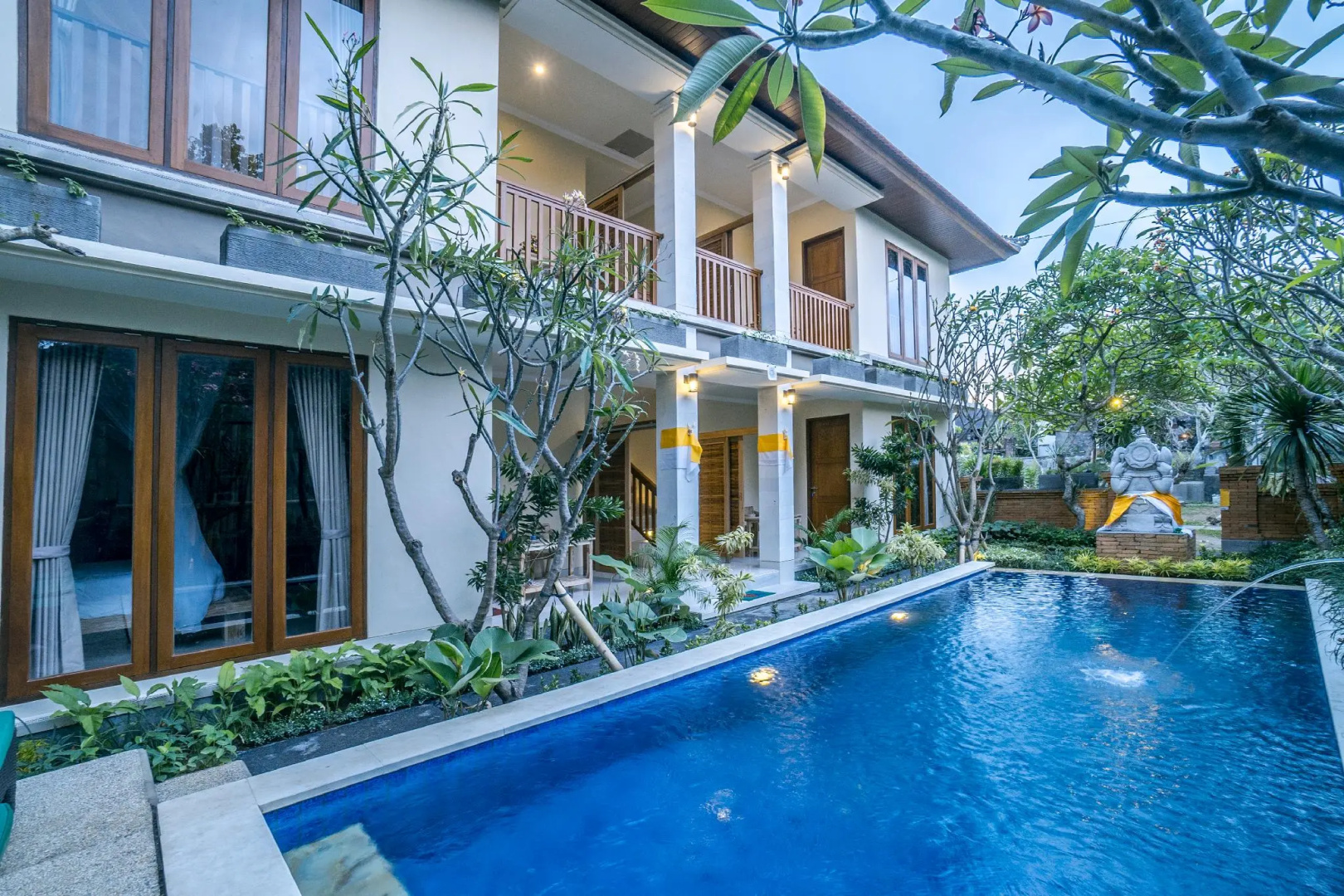 Ubud Tropical garden 2