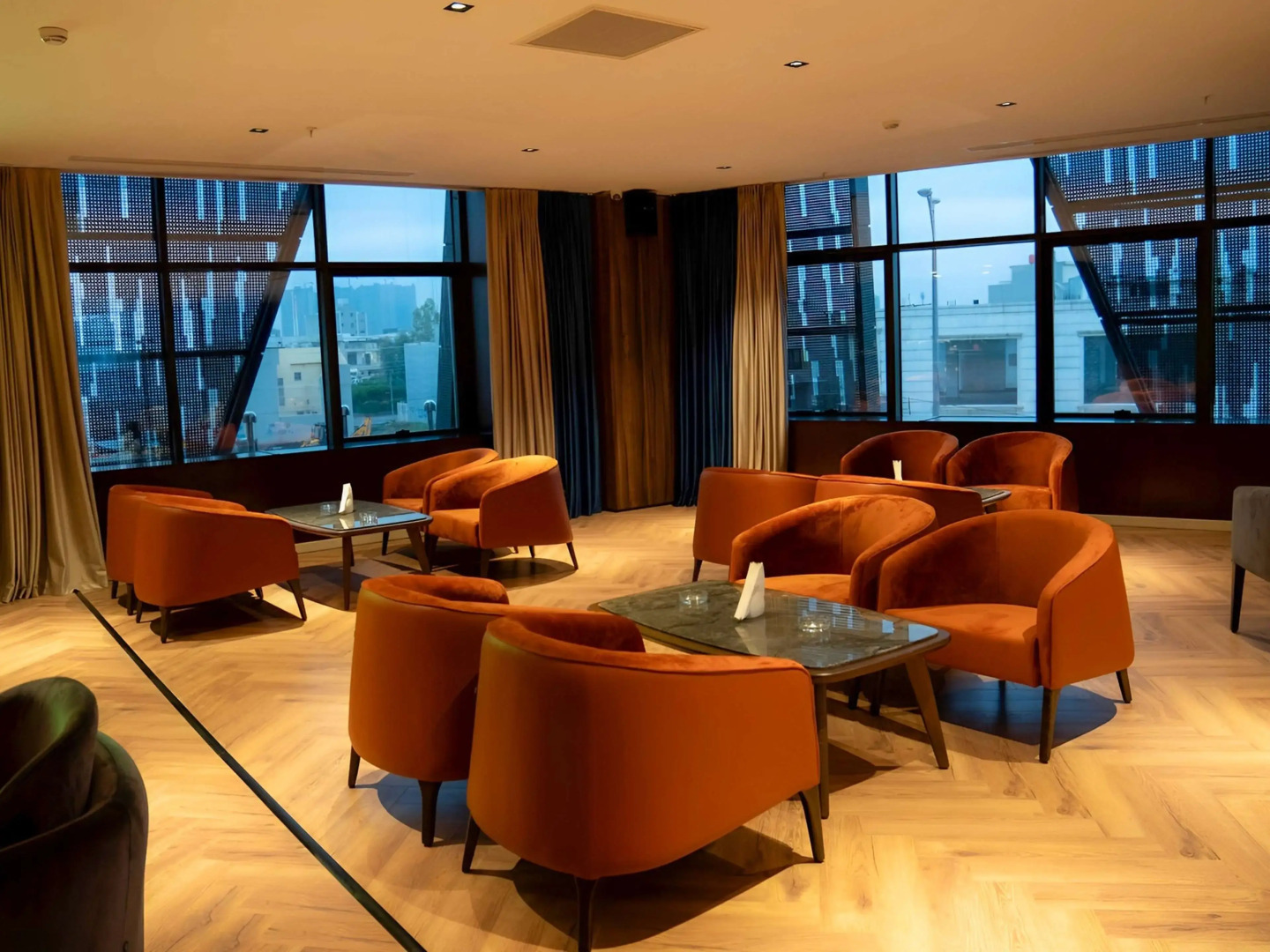 Ramada Hotel & Suites by Wyndham Erbil 32 Park