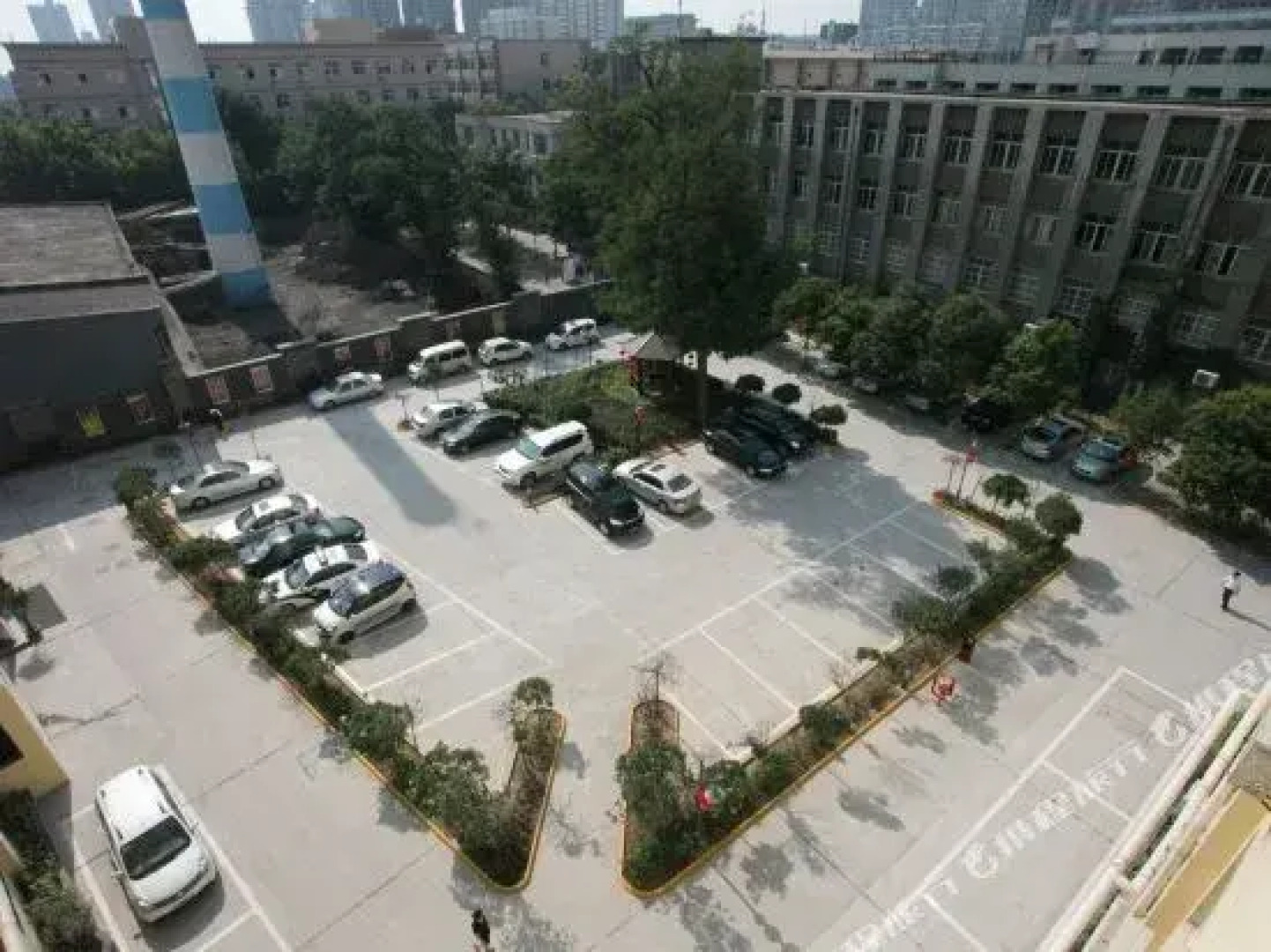 0910 city hotel (West Xianyang station)