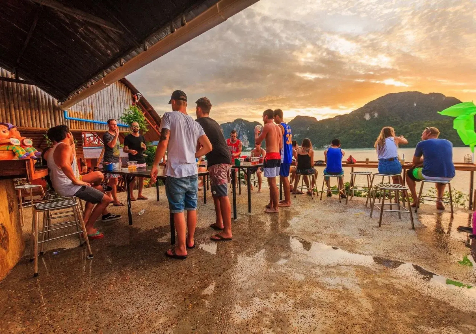 Phuphaya Seaview Resort