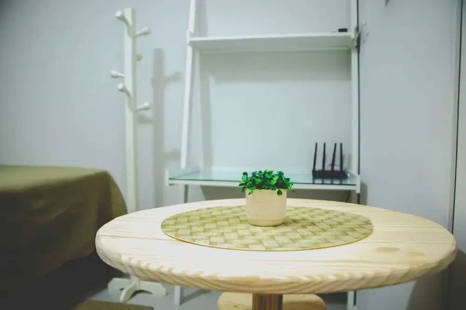 Tima Kitnet Prox Unifei com Wi-fi e Smart TV