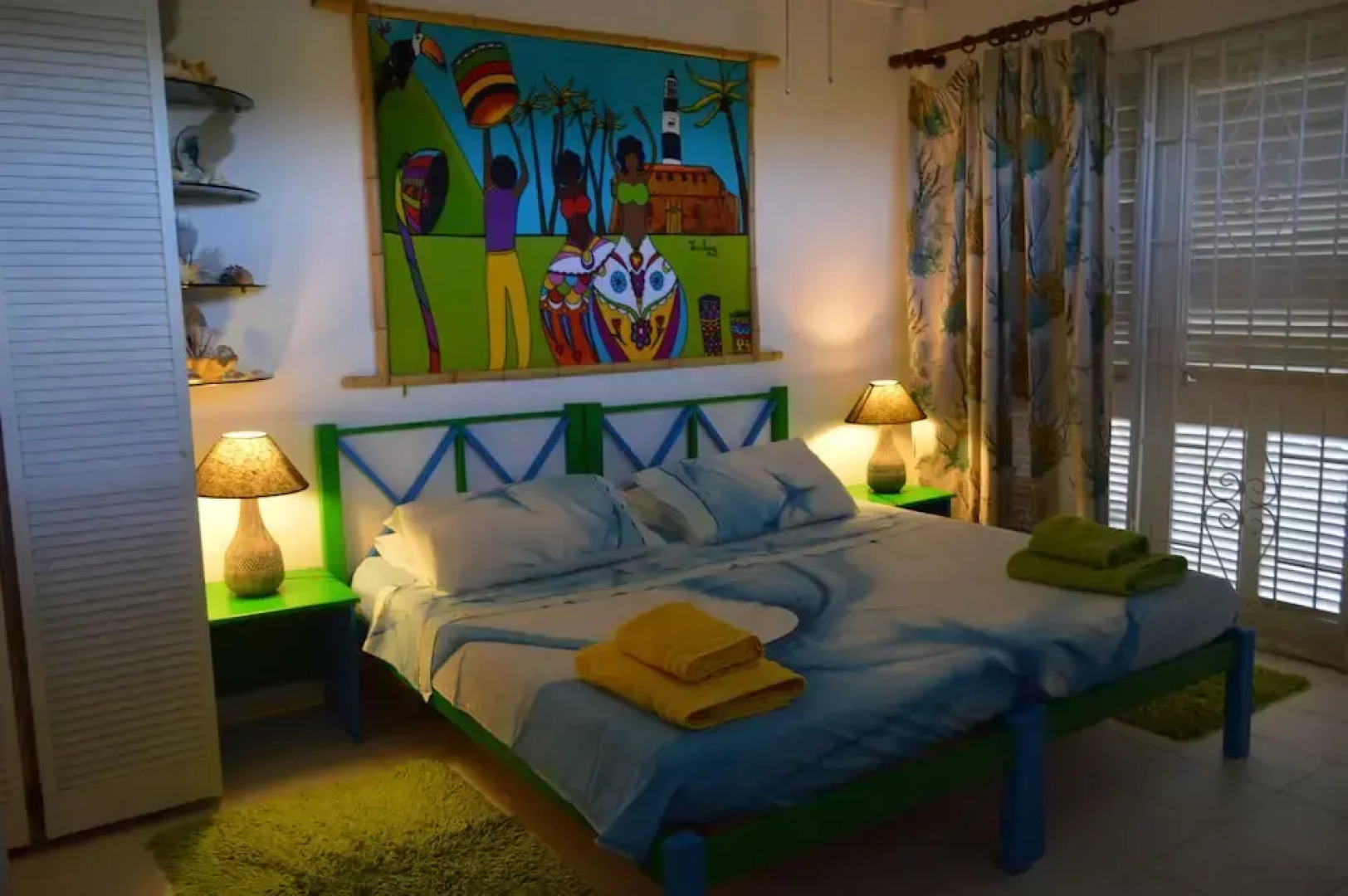 Green Garden Apartment