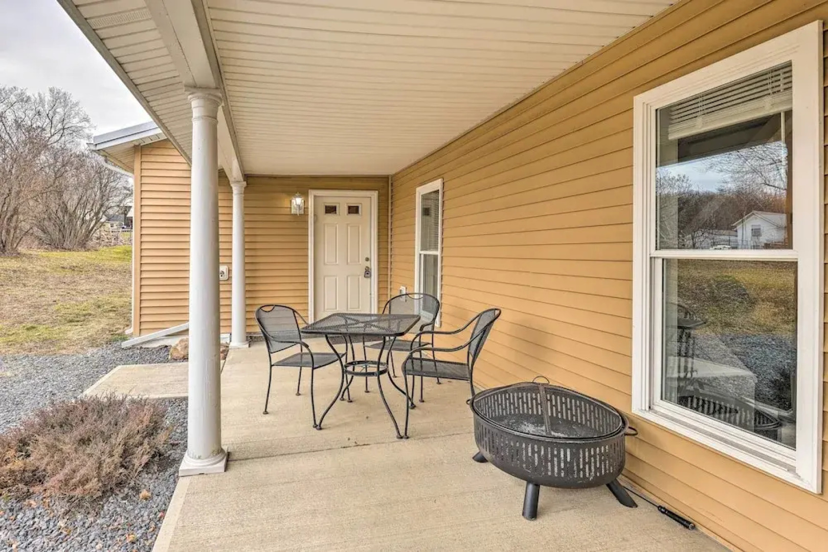 Lovely Finger Lakes Vacation Home Near Seneca Lake