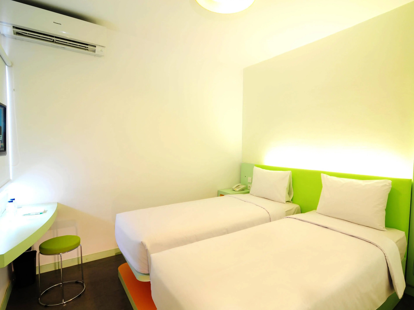 Swift Inn Aeropolis Airport