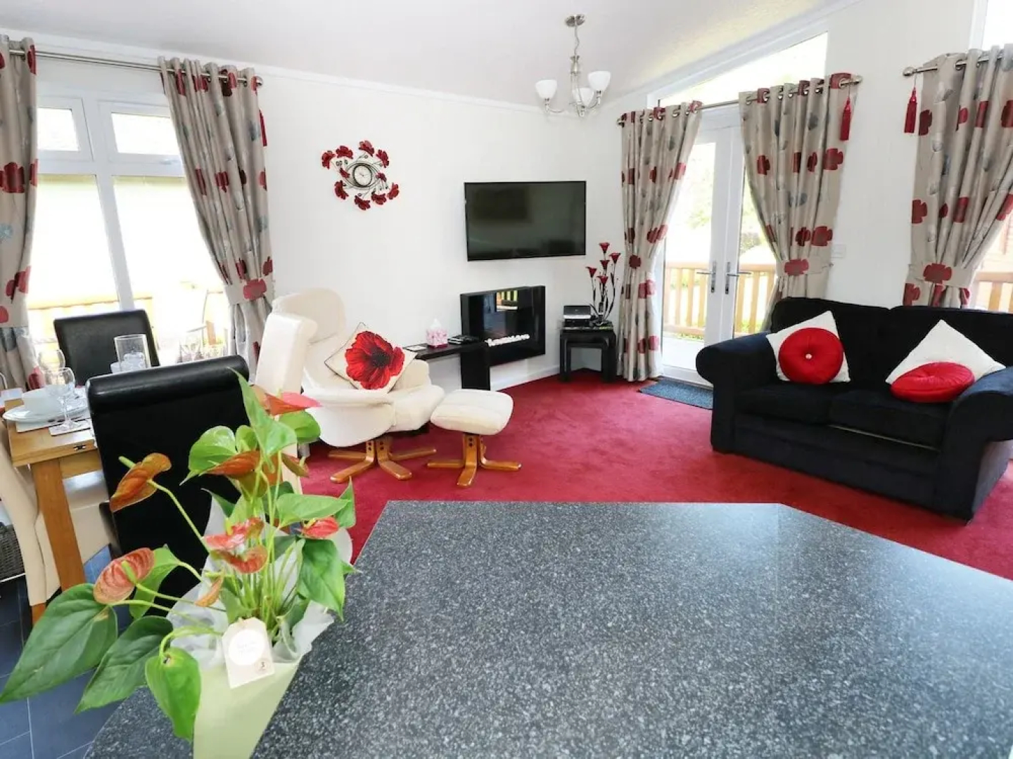 Poppy Lodge