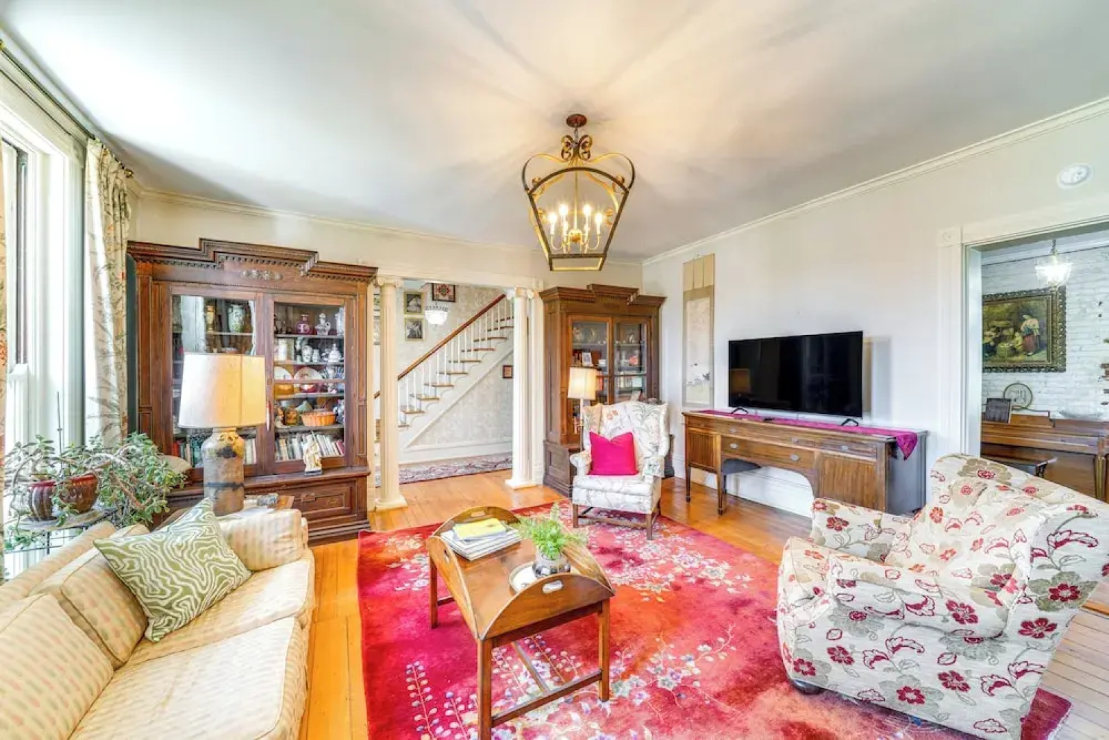 Historic & Spacious Family Home in Nicholasville!