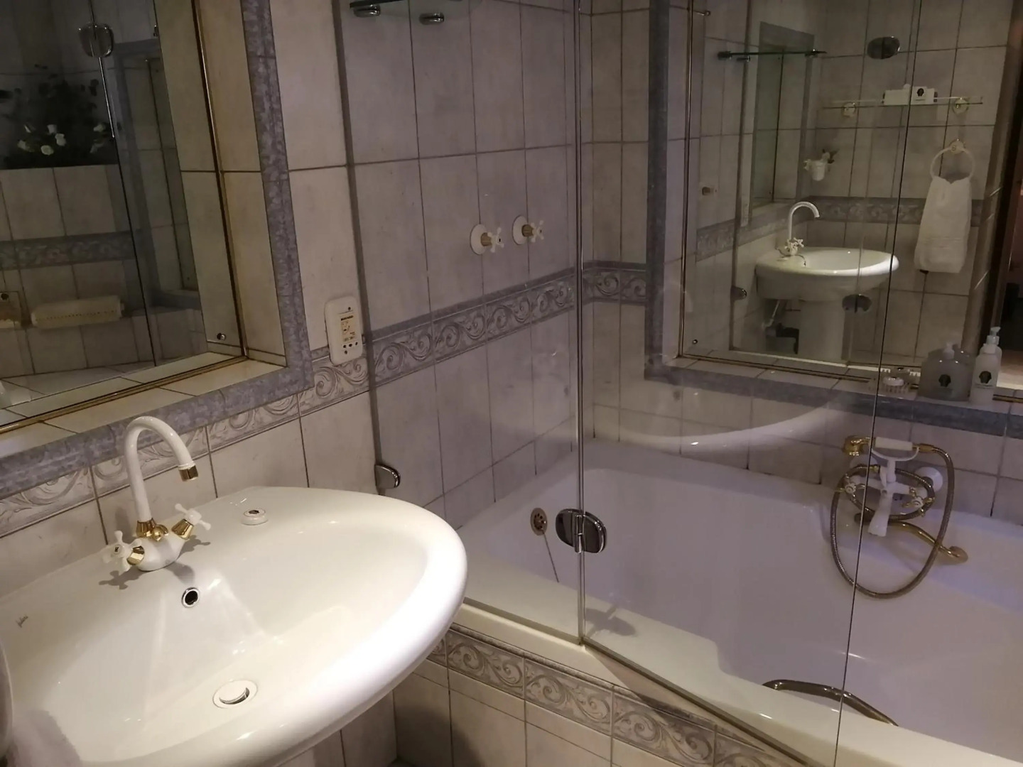 Summerview Boutique Hotel and Conference