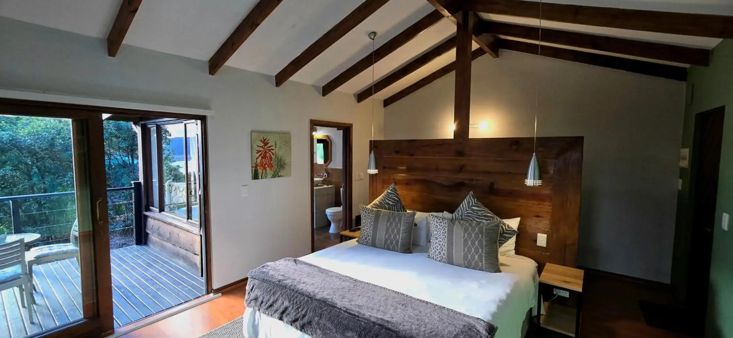 Elephant Hide of Knysna Guest Lodge