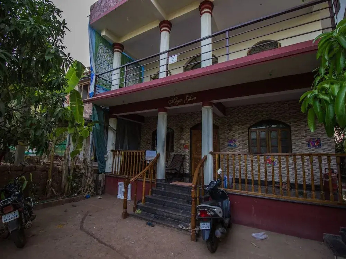 OYO 12852 Home Peaceful 2BHK Ashwem