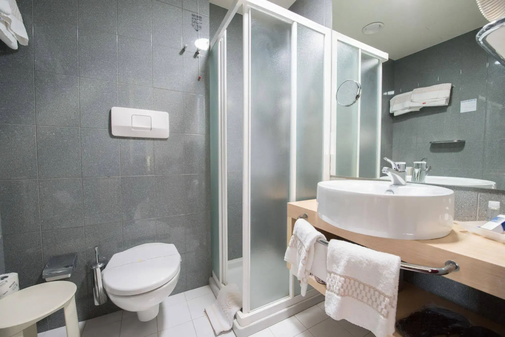 Hotel Castello Lake Front