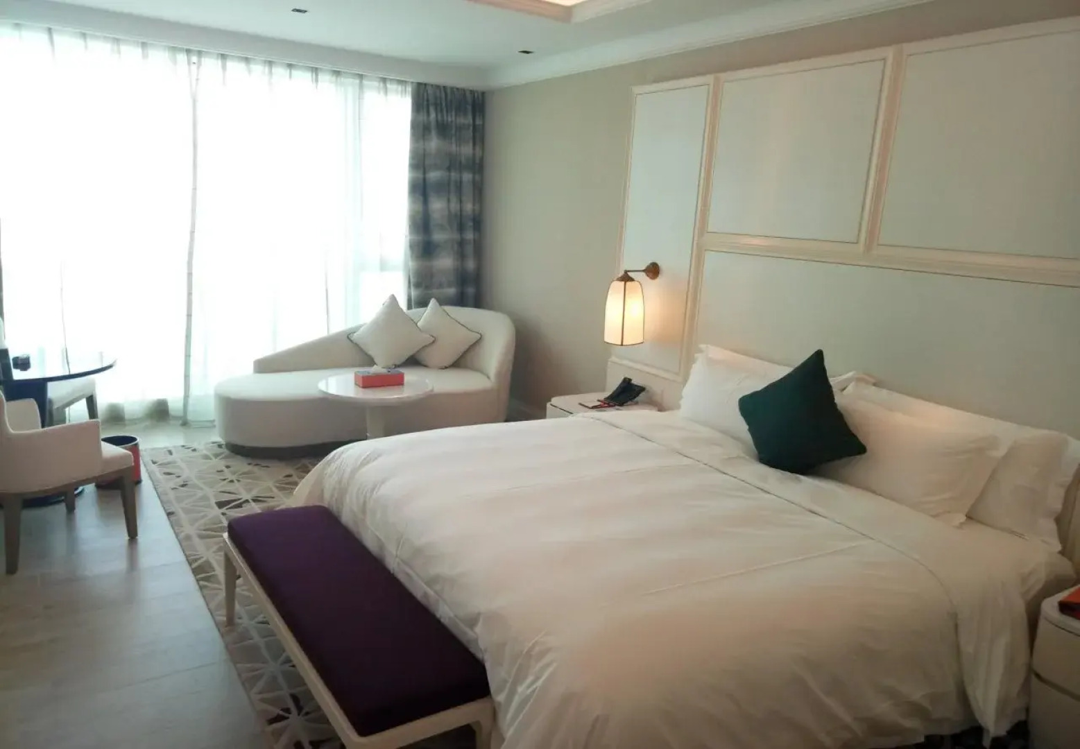 Hotel Plaza Carnival Qingdao