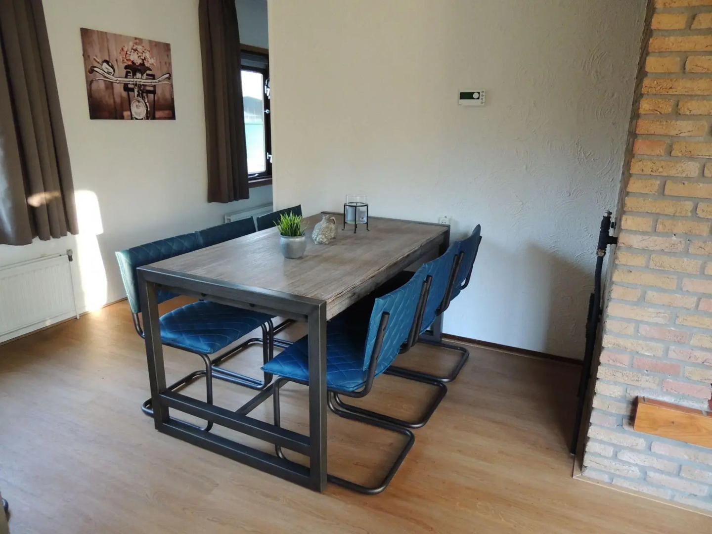 Comfortable House With hot tub